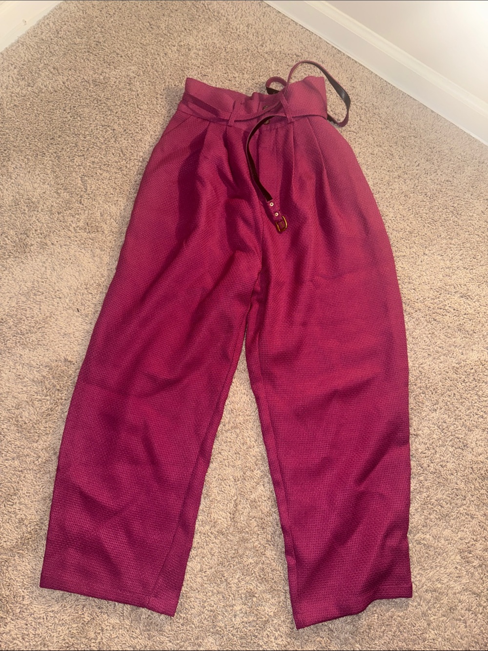 High-Waist Wide Leg Pants in Deep Berry - Picture 4 of 4